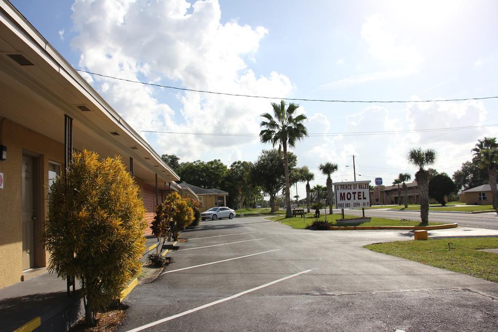 ليك ويلز Prince Of Wales Motel المظهر الخارجي الصورة