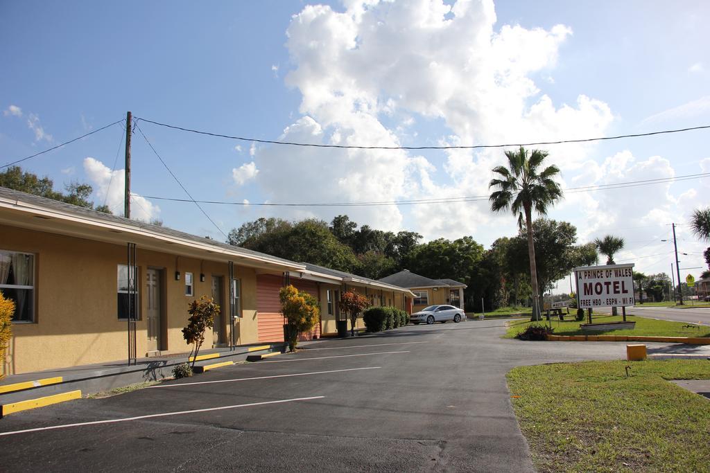 ليك ويلز Prince Of Wales Motel المظهر الخارجي الصورة